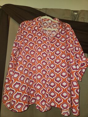 eesome Orange and Pink Geometric Button-Down Shirt Size Medium
